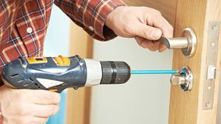 Automotive Locksmith at Washington Avenue Philadelphia, Pennsylvania